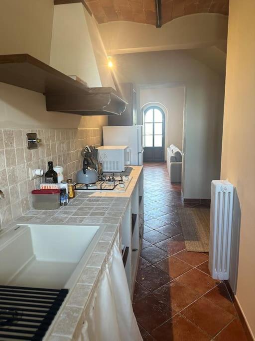 Cozy Home In Countryside Asciano Siena -Renovated! Bagian luar foto