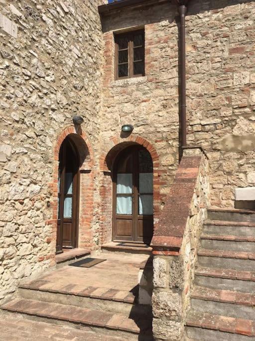 Cozy Home In Countryside Asciano Siena -Renovated! Bagian luar foto